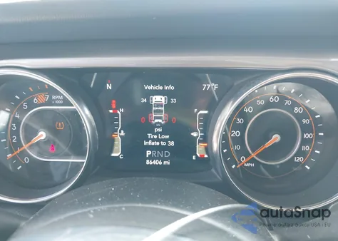 2019 Jeep Wrangler Unlimited Sahara 4X4 z USA, uszkodzony, nr VIN 1C4HJXEN5KW682340